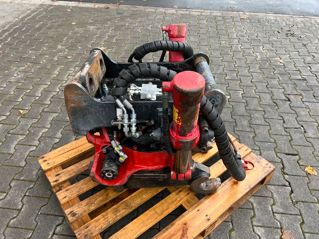 Indexator RT40 / Rototilt R4 / MS10 Sandwich - Rotor basculante: foto 5 Indexator RT40 / Rototilt R4 / MS10 Sandwich - Rotor basculante: foto 5