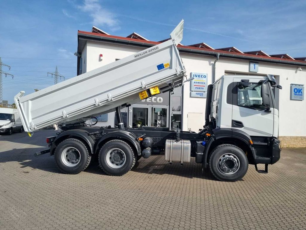 Iveco AD300X48Z HR OFF 6x4 Meiller-Kipper + Bordmatik - Camión volquete: foto 2 Iveco AD300X48Z HR OFF 6x4 Meiller-Kipper + Bordmatik - Camión volquete: foto 2