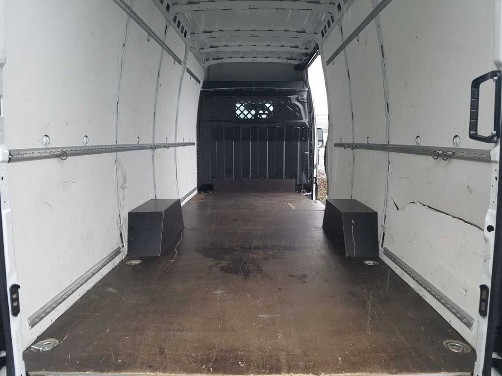 Furgón Iveco Daily 35 S16 A8 V *Klima*Automatik*L4.100mm*: foto 6
