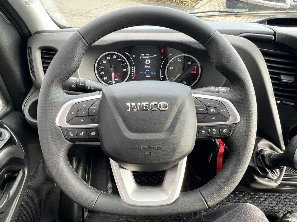 Furgón Iveco Daily 35S16 A8V *R4.100mm*Automatik*Navi*: foto 11