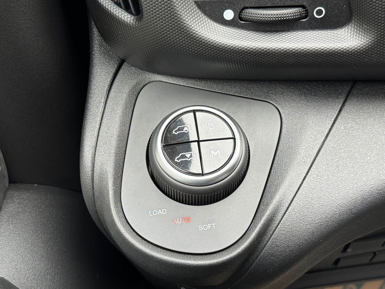 Furgón Iveco Daily 35S18HA8 3.0L *R3.520mm*AHK*2xSchiebetür*: foto 23