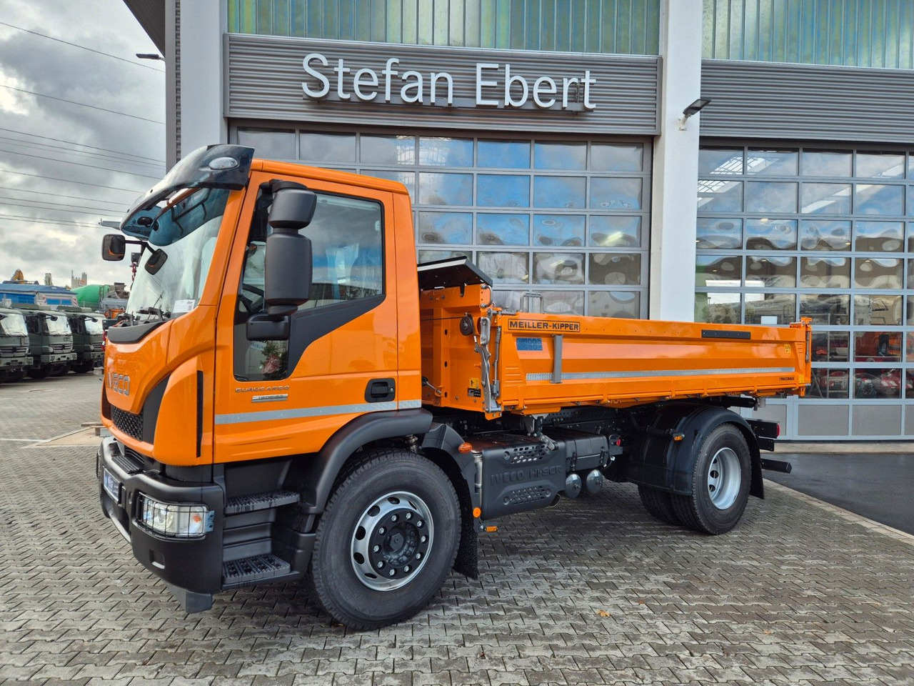 Iveco Eurocargo ML180E32K 4x2 Meiller AHK - Camión volquete: foto 5 Iveco Eurocargo ML180E32K 4x2 Meiller AHK - Camión volquete: foto 5