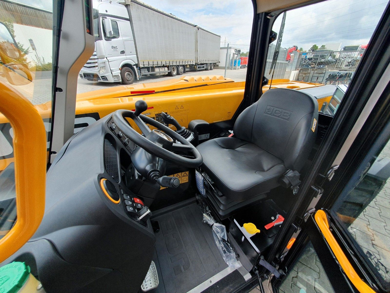 Leasing de  JCB 525-60 / Neufahrzeug /Palettengabel / 2025 JCB 525-60 / Neufahrzeug /Palettengabel / 2025: foto 10