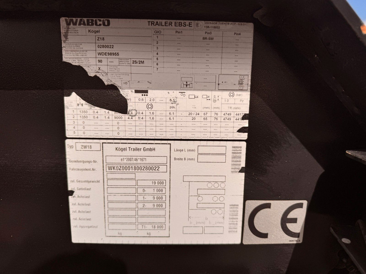 Remolque portacontenedore/ Intercambiable Kögel ZW 18 Lafette SAF Achsen 15.910kg Nutzlast: foto 29 Remolque portacontenedore/ Intercambiable Kögel ZW 18 Lafette SAF Achsen 15.910kg Nutzlast: foto 29