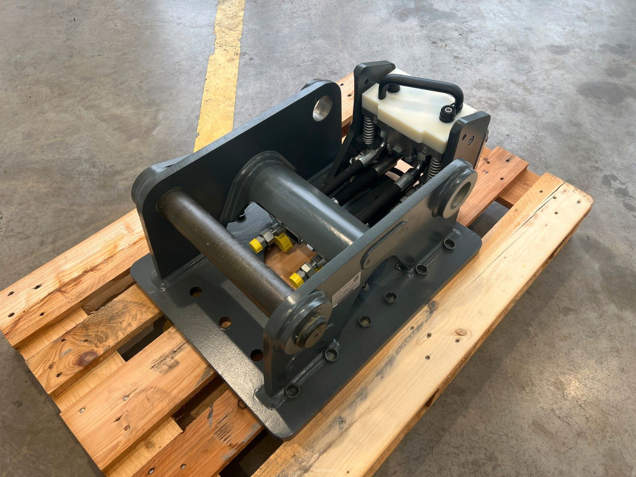 Liebherr Likufix SW33 Adapterplatte NEU lagernd - Acoplamiento rápido: foto 5 Liebherr Likufix SW33 Adapterplatte NEU lagernd - Acoplamiento rápido: foto 5