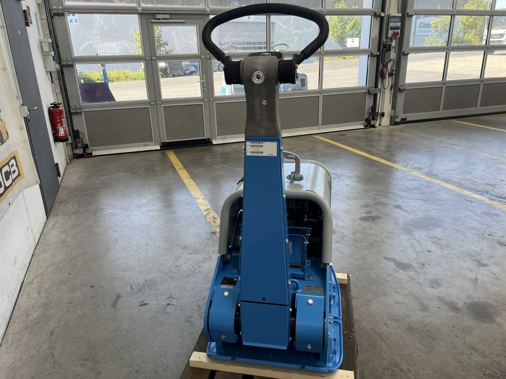 Weber CR 7 WSA Hatz-Diesel / 484 kg Rüttelplatte  - Maquinaria de construcción: foto 5 Weber CR 7 WSA Hatz-Diesel / 484 kg Rüttelplatte  - Maquinaria de construcción: foto 5