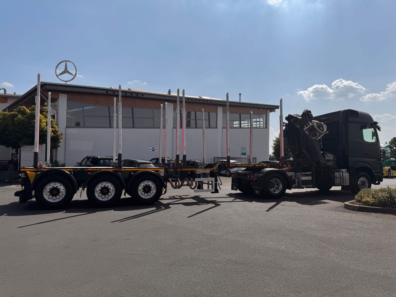 Mercedes-Benz Arocs 1853 LS 4x4 HAD Palfinger Q170Z96+Doll H3L - Camión grúa: foto 4 Mercedes-Benz Arocs 1853 LS 4x4 HAD Palfinger Q170Z96+Doll H3L - Camión grúa: foto 4