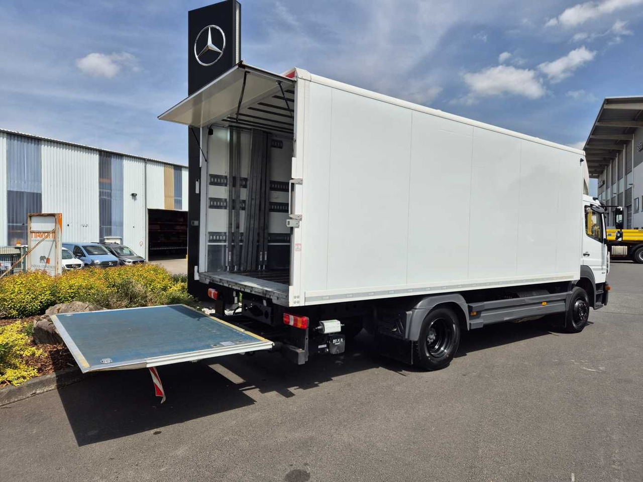 Leasing de  Mercedes-Benz Atego 1524 L LBW 1.500kg Standheizung Klima Mercedes-Benz Atego 1524 L LBW 1.500kg Standheizung Klima: foto 10 Leasing de  Mercedes-Benz Atego 1524 L LBW 1.500kg Standheizung Klima Mercedes-Benz Atego 1524 L LBW 1.500kg Standheizung Klima: foto 10
