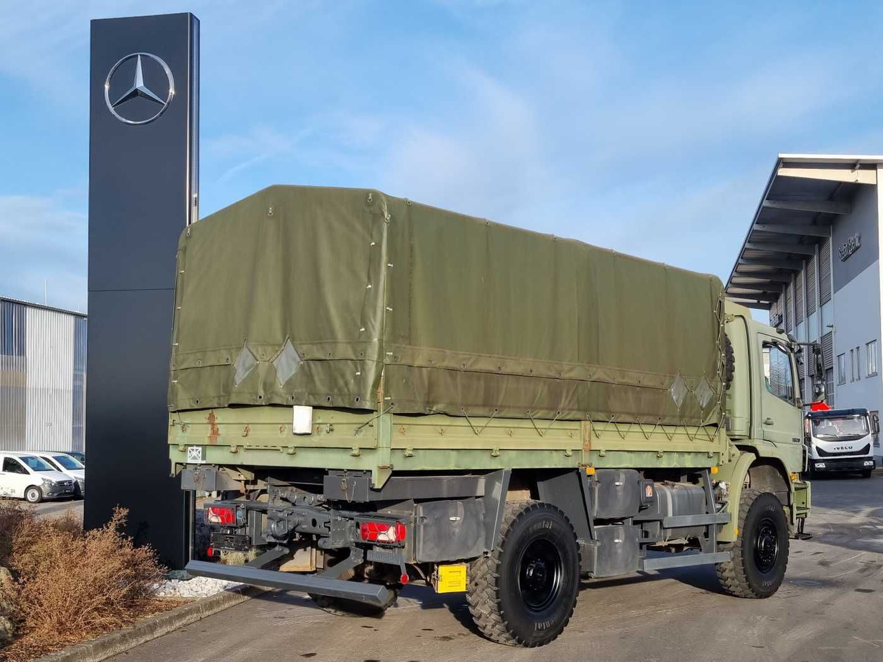 Camión caja abierta Mercedes-Benz Axor 1829 A 4x4 Pritsche/Plane 10 Stück: foto 10
