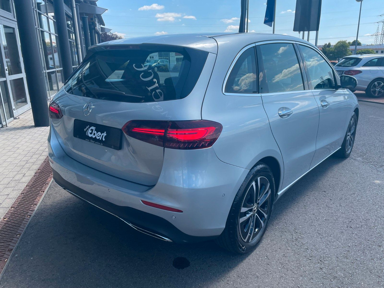 Mercedes-Benz B 200 Progressive R-Kamera+Carplay+Ambiente+Keyl - Coche familiar: foto 4 Mercedes-Benz B 200 Progressive R-Kamera+Carplay+Ambiente+Keyl - Coche familiar: foto 4