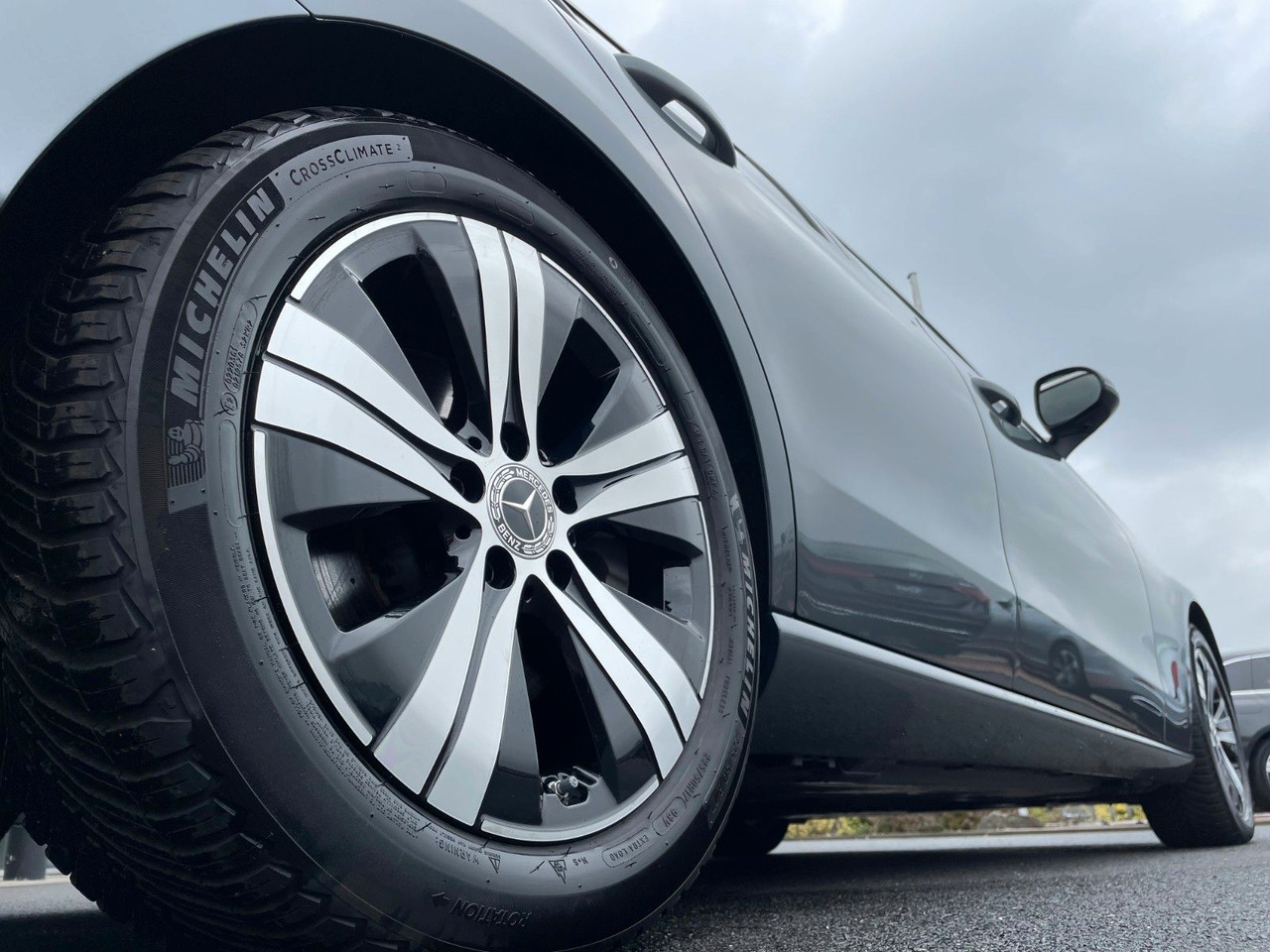 Mercedes-Benz C 180 AVANTGARDE R-Kamera+AHK+TOTW+Ambiente - Sedan: foto 5 Mercedes-Benz C 180 AVANTGARDE R-Kamera+AHK+TOTW+Ambiente - Sedan: foto 5