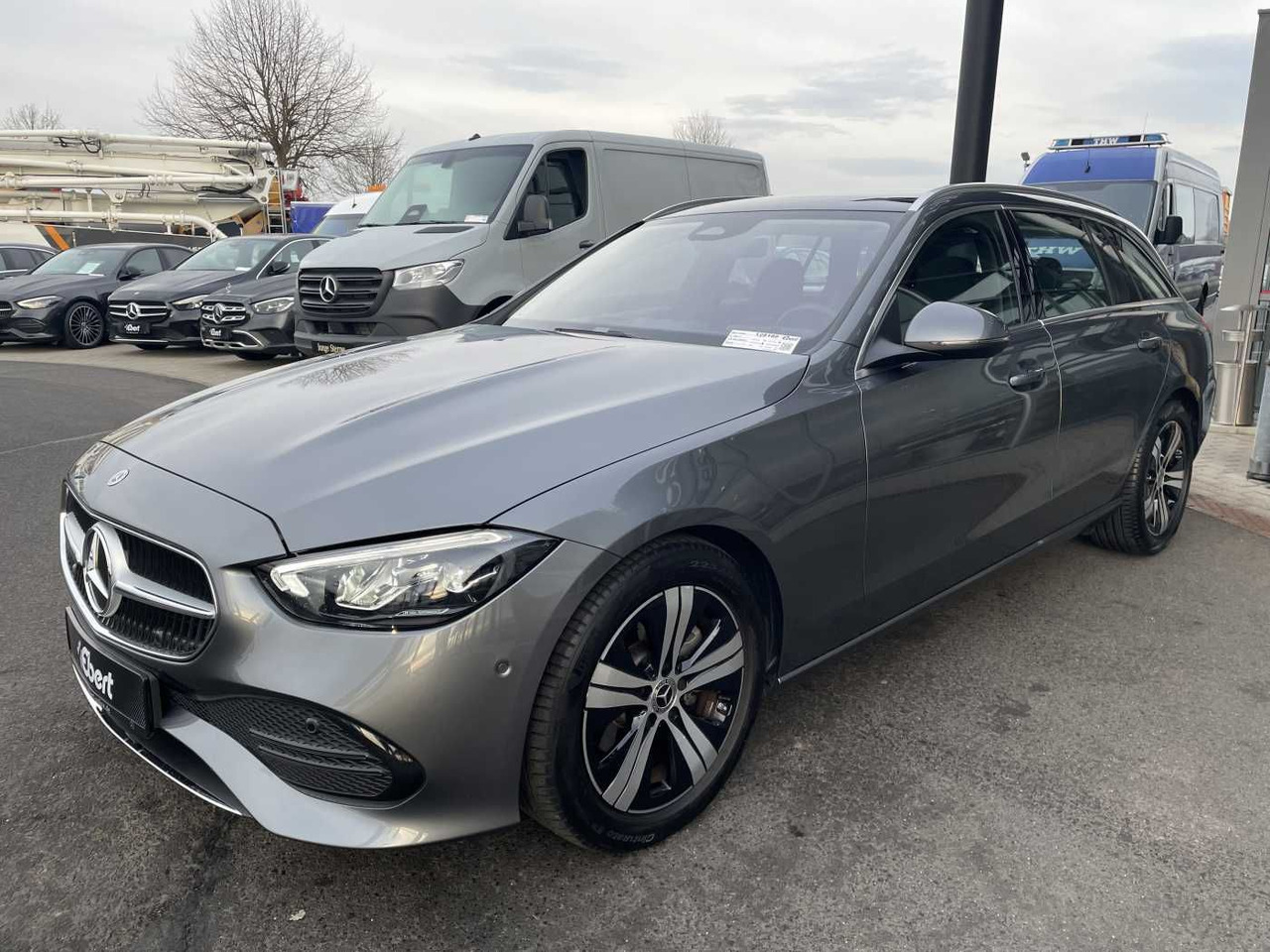 Mercedes-Benz C 180 T 9G AVANTGARDE+R-Kamera +PANO+SHZ+SPIEGEL - Coche: foto 2 Mercedes-Benz C 180 T 9G AVANTGARDE+R-Kamera +PANO+SHZ+SPIEGEL - Coche: foto 2