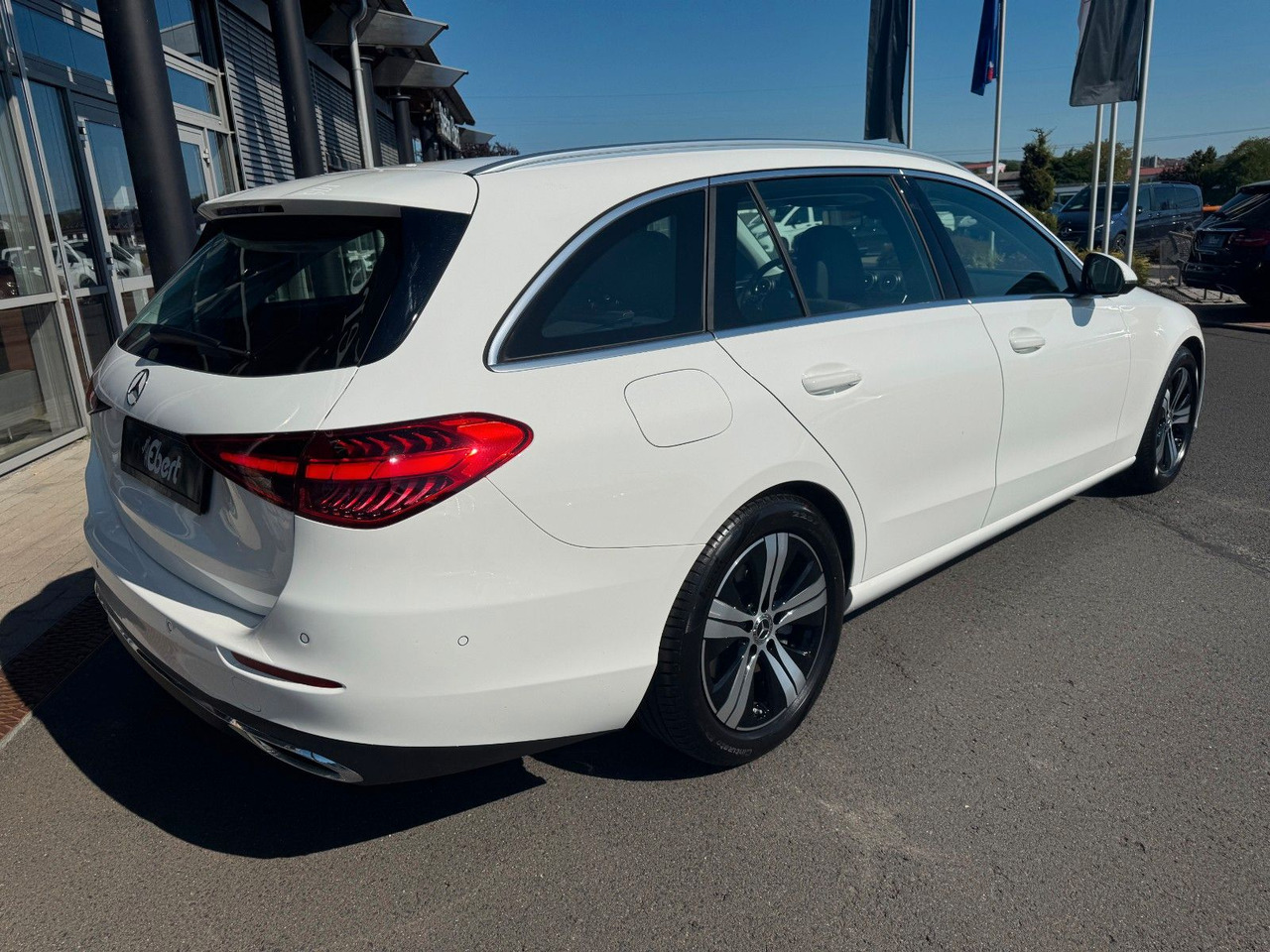 Mercedes-Benz C 180 T Avantgarde+AHK+Memory+Ambiente+TotW - Coche familiar: foto 4 Mercedes-Benz C 180 T Avantgarde+AHK+Memory+Ambiente+TotW - Coche familiar: foto 4