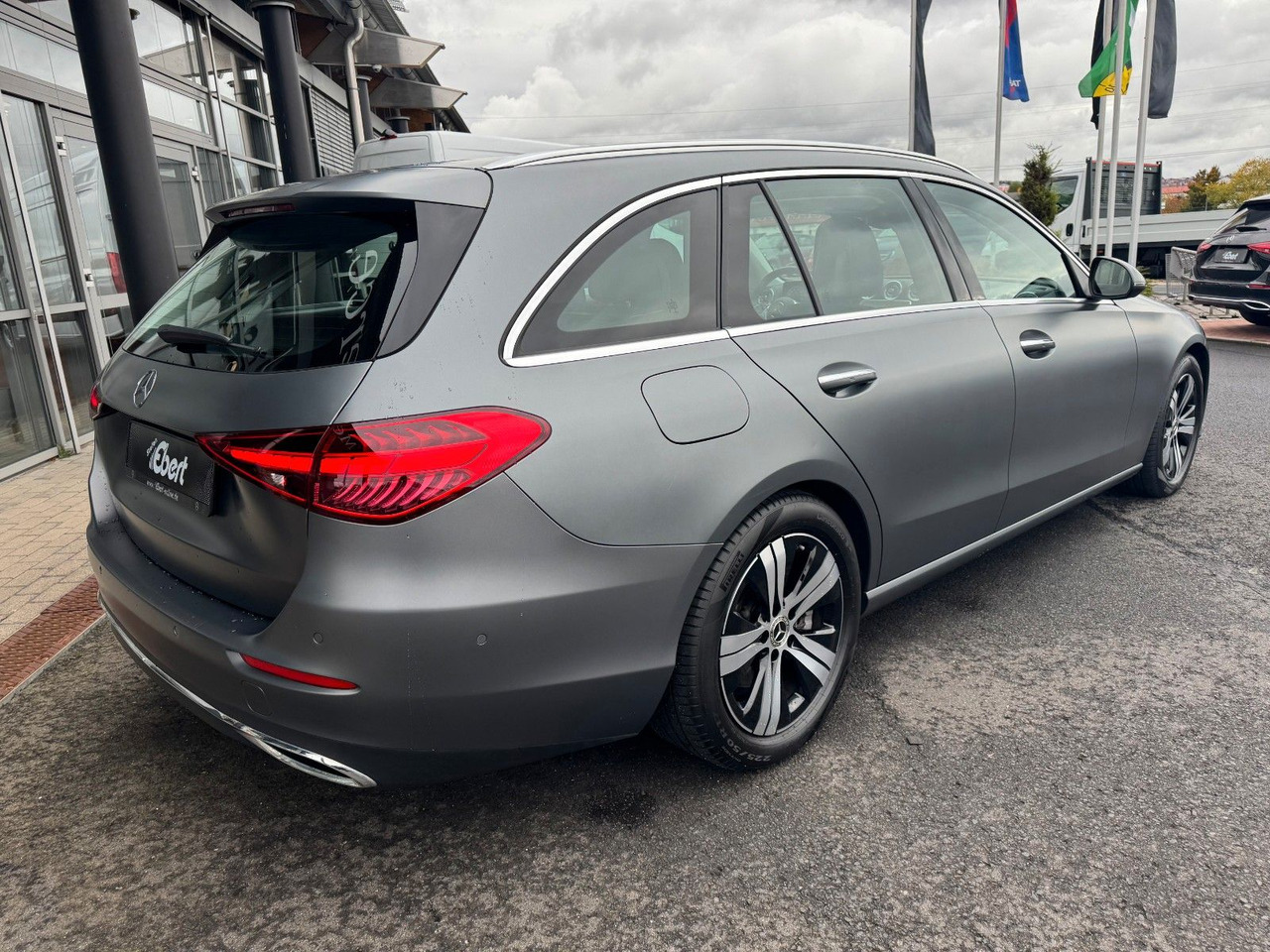 Mercedes-Benz C 220 d T AVANTGARDE AHK+Memory+HUD+Distr+Keyles - Coche familiar: foto 4 Mercedes-Benz C 220 d T AVANTGARDE AHK+Memory+HUD+Distr+Keyles - Coche familiar: foto 4