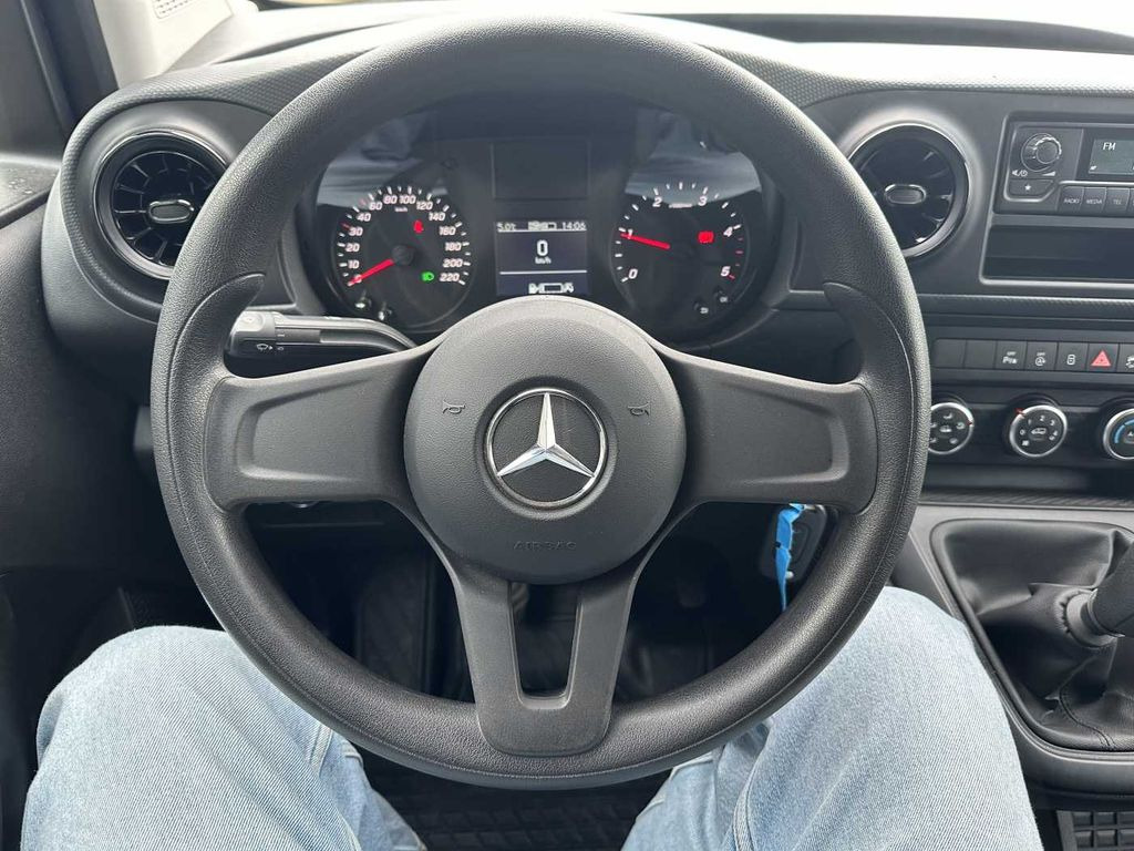 Furgoneta pequeña Mercedes-Benz Citan 108 CDI Klima: foto 11