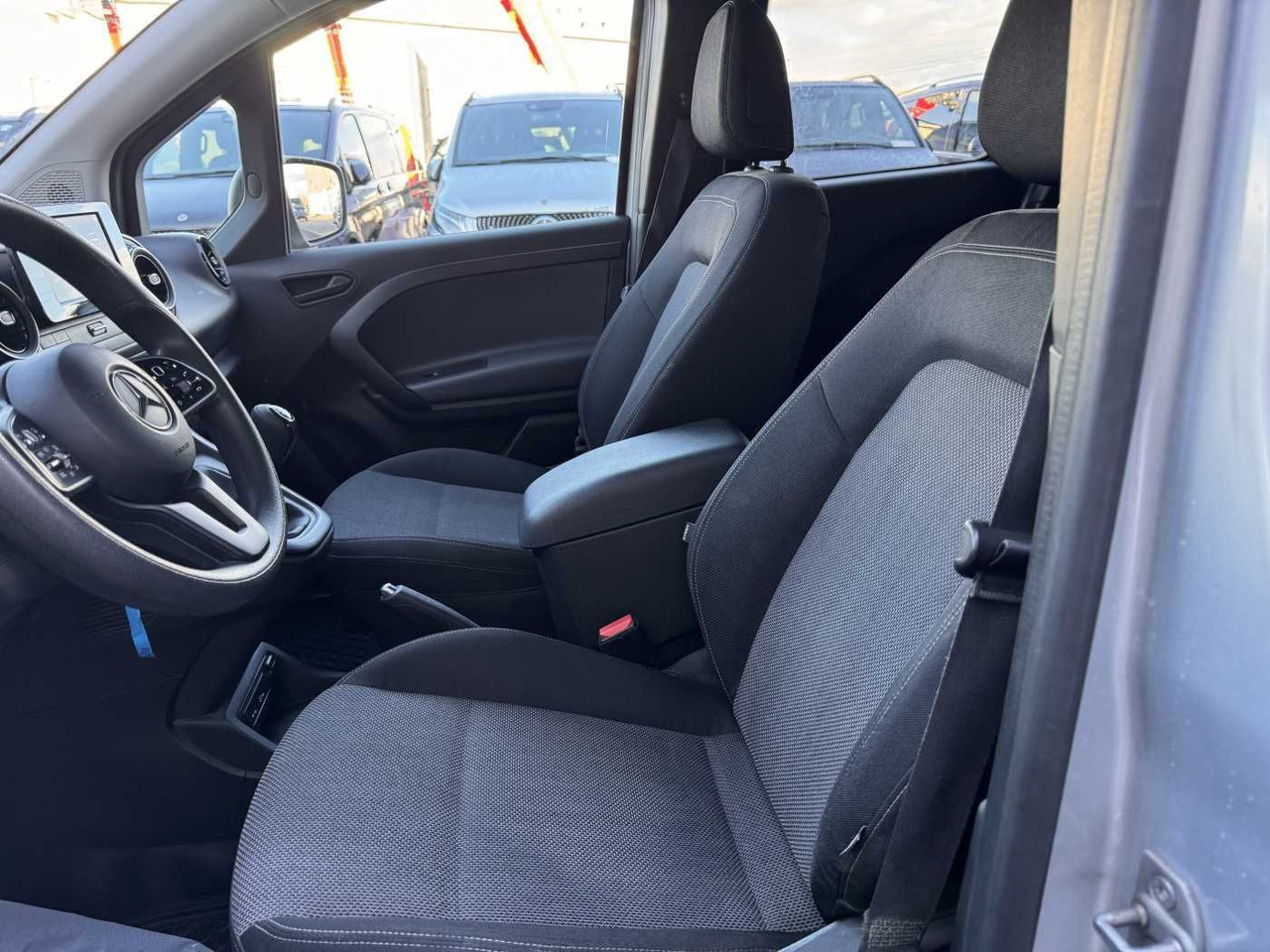 Furgoneta de pasajeros nuevo Mercedes-Benz Citan 110 CDI Tourer Klima AHK Kamera MBUX Tempo: foto 9