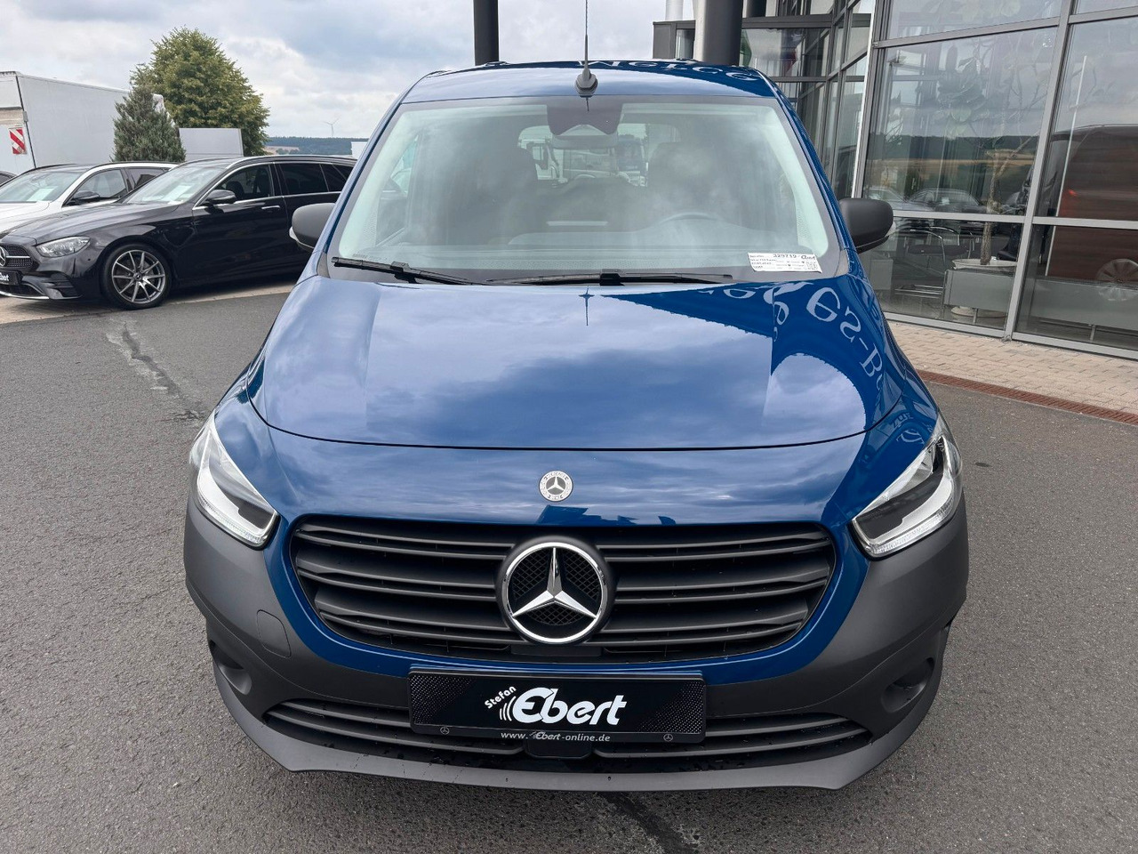 Mercedes-Benz Citan 113 Tourer Klimaautomatik AK Kamera MBUX - Furgoneta de pasajeros: foto 2 Mercedes-Benz Citan 113 Tourer Klimaautomatik AK Kamera MBUX - Furgoneta de pasajeros: foto 2