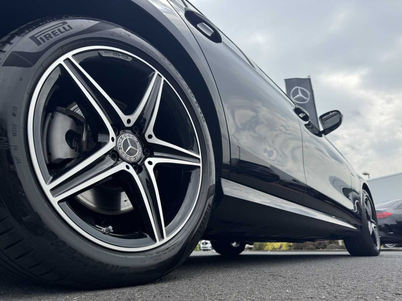 Mercedes-Benz E 300de 9G AMG+Pano+Memory+Ambiente+ RFK+Night - Sedan: foto 5 Mercedes-Benz E 300de 9G AMG+Pano+Memory+Ambiente+ RFK+Night - Sedan: foto 5
