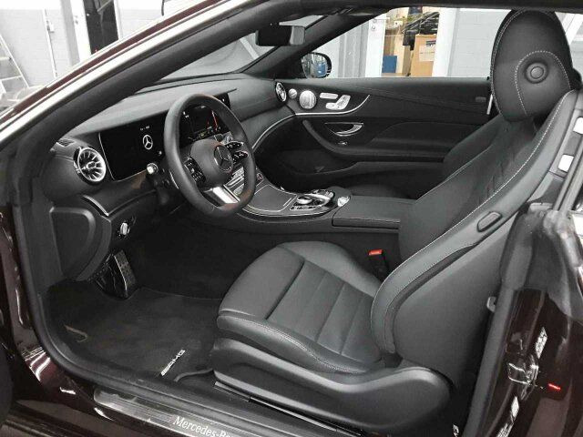 Mercedes-Benz E 400d Cabrio VOLL+AMG+Massage+Distr+Burm - Coche: foto 5 Mercedes-Benz E 400d Cabrio VOLL+AMG+Massage+Distr+Burm - Coche: foto 5