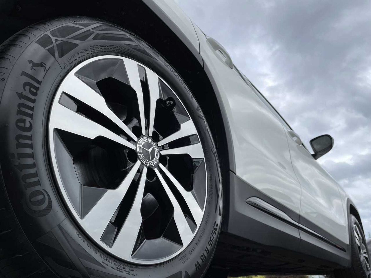 Mercedes-Benz GLA 220 4M 8G Progressive R-Kamera +Distr+Ambien - SUV/ Todoterreno: foto 5 Mercedes-Benz GLA 220 4M 8G Progressive R-Kamera +Distr+Ambien - SUV/ Todoterreno: foto 5