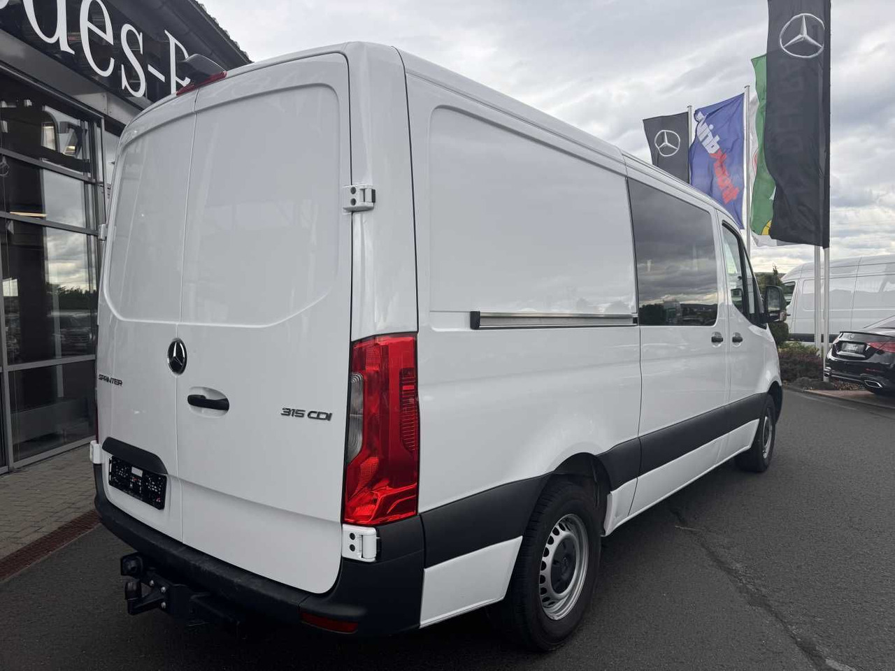 Mercedes-Benz Sprinter 315 CDI DoKa/Mixto AHK3,5t Klima Kamera - Furgoneta de pasajeros, Furgoneta combi: foto 4 Mercedes-Benz Sprinter 315 CDI DoKa/Mixto AHK3,5t Klima Kamera - Furgoneta de pasajeros, Furgoneta combi: foto 4