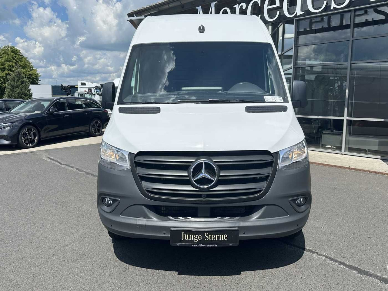 Mercedes-Benz Sprinter 317 CDI 4325 Klima 360 Schwing SHZ MBUX - Furgón: foto 2 Mercedes-Benz Sprinter 317 CDI 4325 Klima 360 Schwing SHZ MBUX - Furgón: foto 2