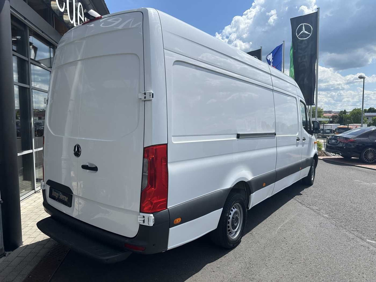 Mercedes-Benz Sprinter 317 CDI 4325 Klima 360 Schwing SHZ MBUX - Furgón: foto 4 Mercedes-Benz Sprinter 317 CDI 4325 Klima 360 Schwing SHZ MBUX - Furgón: foto 4