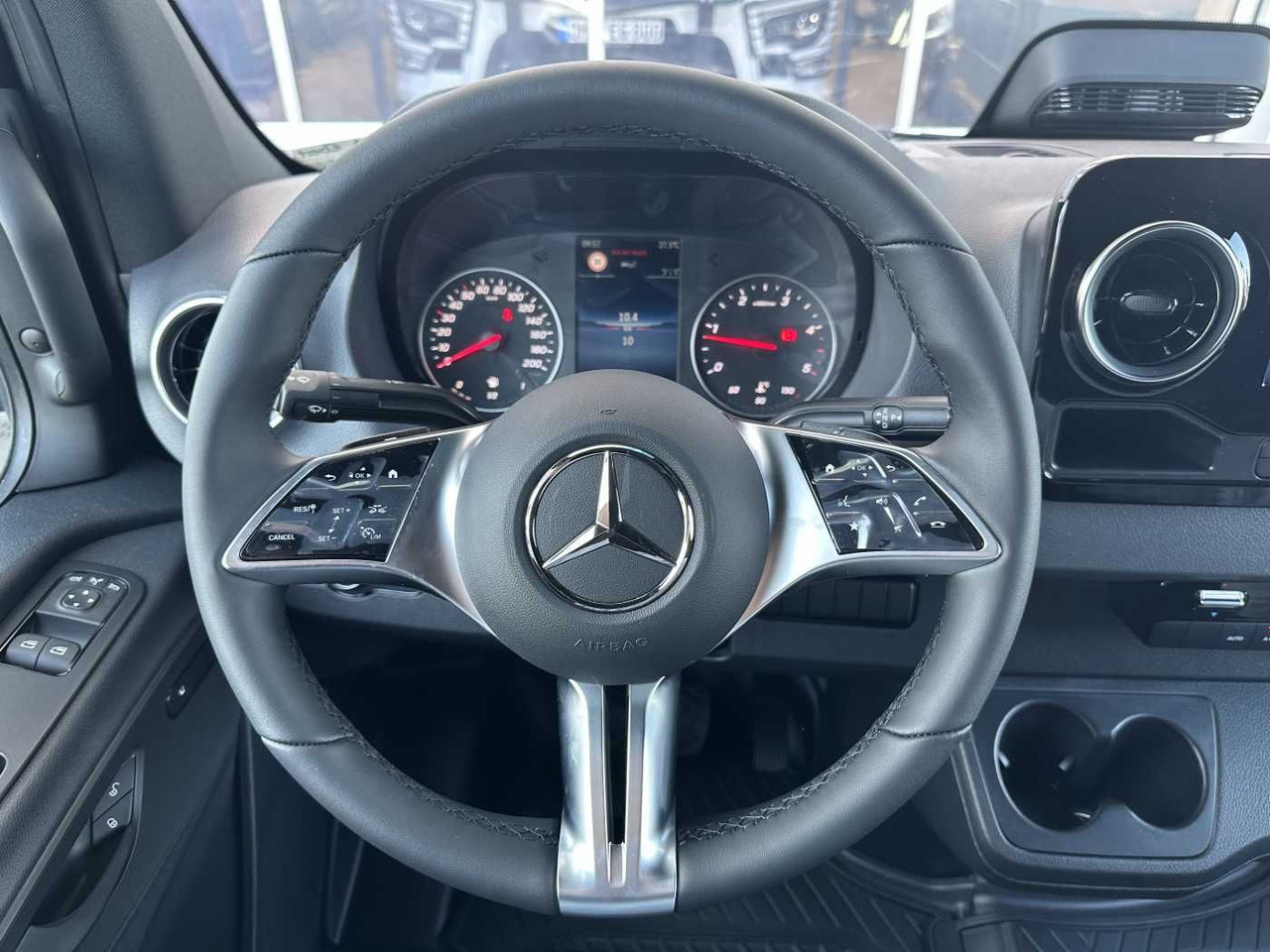 Furgón Mercedes-Benz Sprinter 319 CDI 4325 AHK DISTRONIC 360 Klima: foto 11