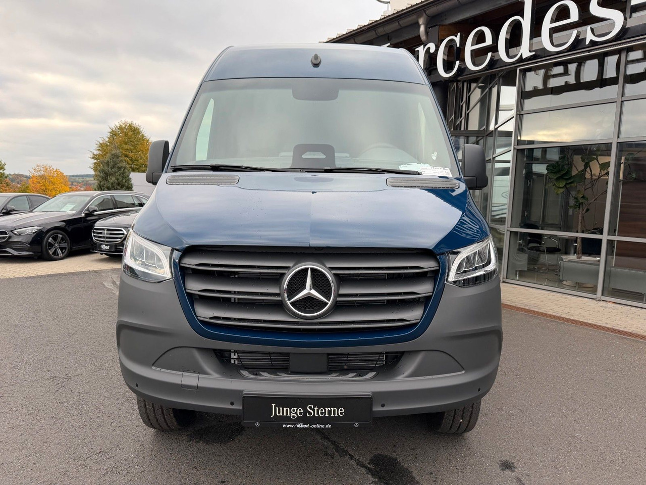 Mercedes-Benz Sprinter 319 CDI 4x4 4325 LED Navi - Furgón: foto 2 Mercedes-Benz Sprinter 319 CDI 4x4 4325 LED Navi - Furgón: foto 2