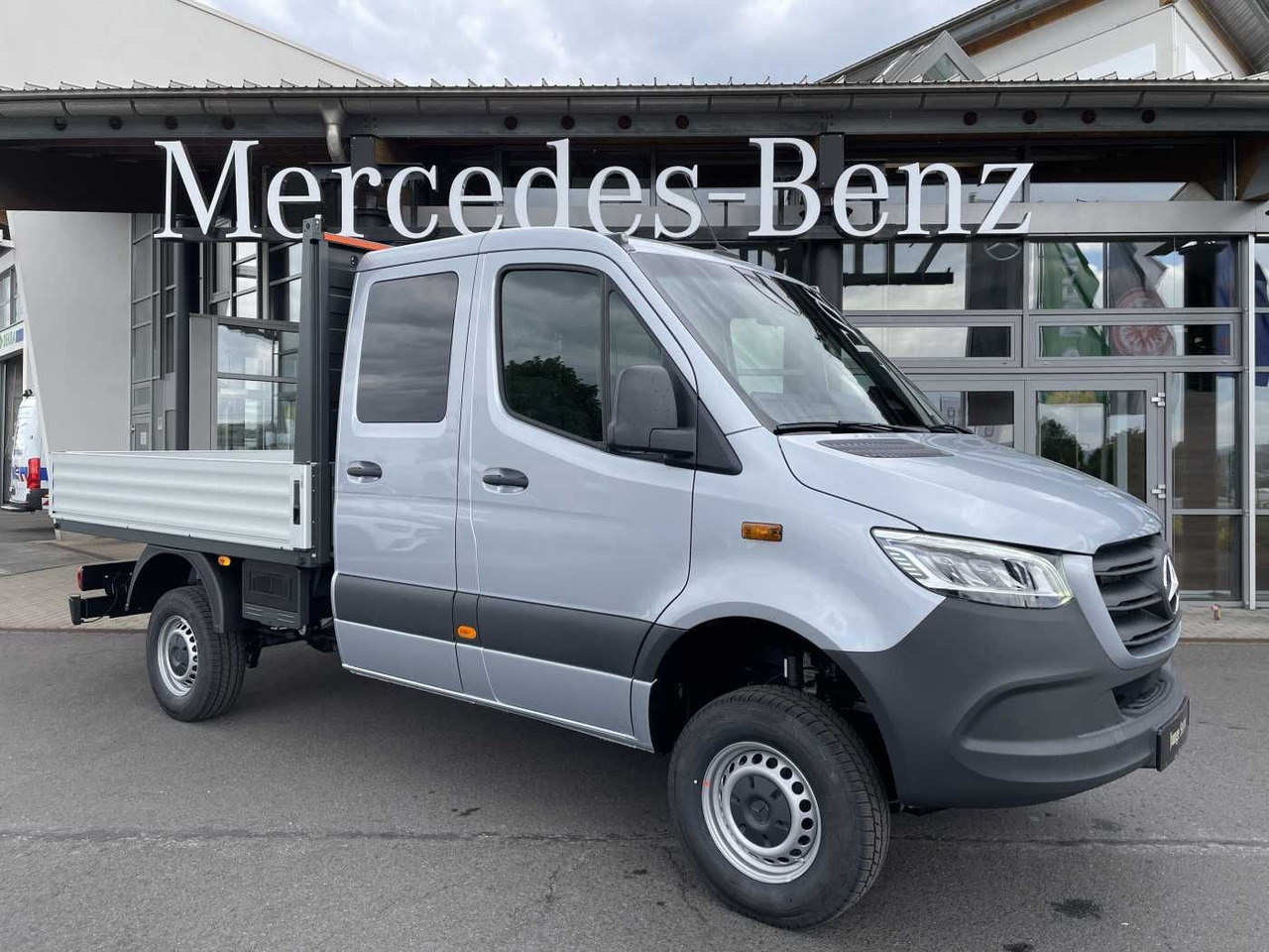 Mercedes-Benz Sprinter 319 CDI 4x4 DoKa Klima Stdheiz AHK LED - Furgoneta con lona: foto 1 Mercedes-Benz Sprinter 319 CDI 4x4 DoKa Klima Stdheiz AHK LED - Furgoneta con lona: foto 1