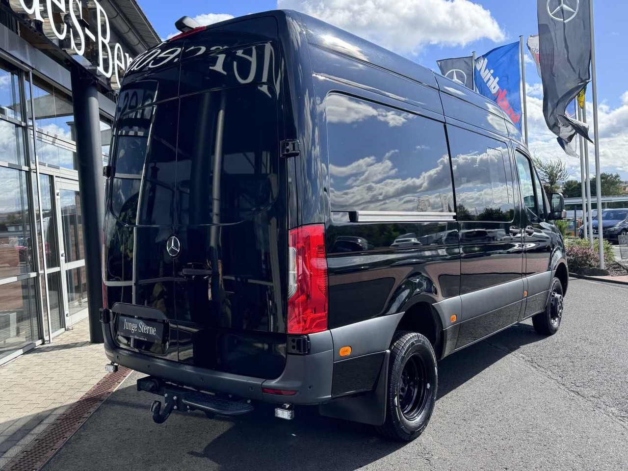 Mercedes-Benz Sprinter 517 CDI 3665 Klima Kamera AHK Warmluft - Furgón: foto 4 Mercedes-Benz Sprinter 517 CDI 3665 Klima Kamera AHK Warmluft - Furgón: foto 4