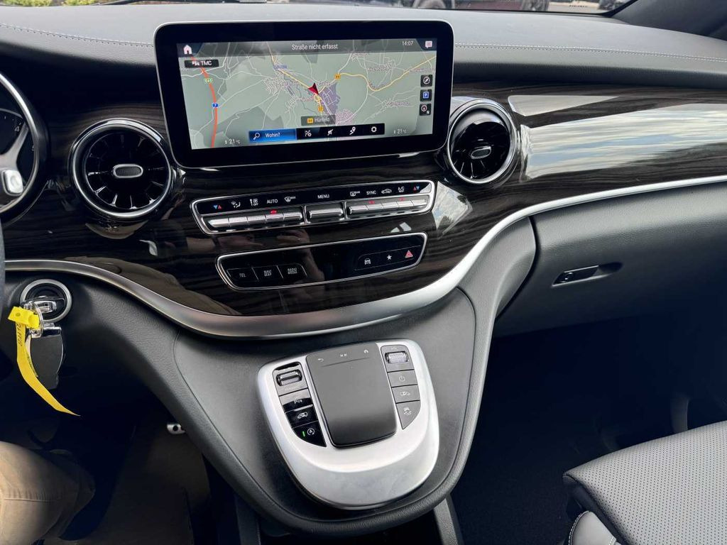 Coche Mercedes-Benz V 300 d AVA AMG 4MATIC AIRMATIC Sitzklima el Tür: foto 11
