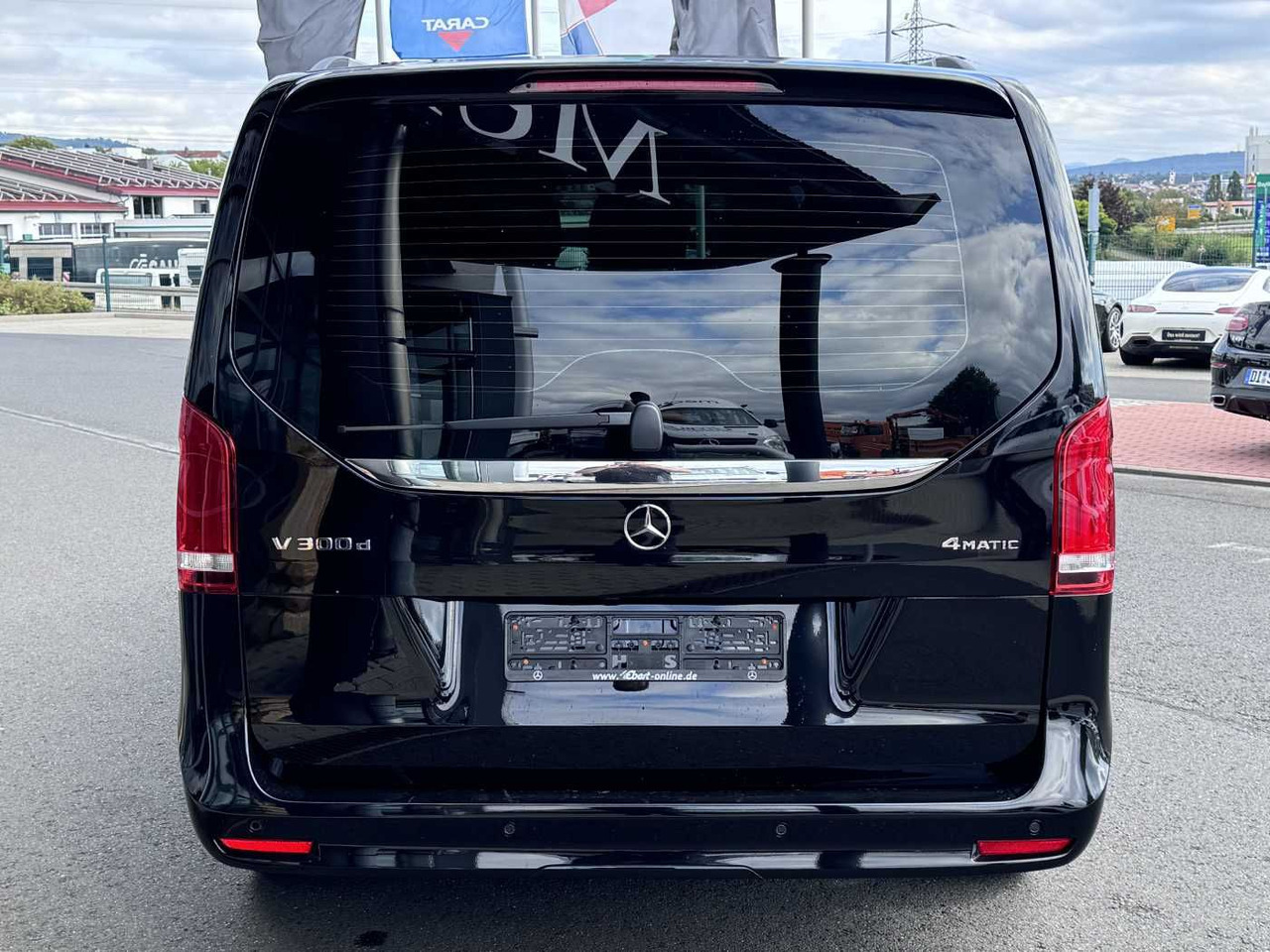 Mercedes-Benz V 300 d AVA AMG 4MATIC AIRMATIC Sitzklima el Tür - Furgoneta de pasajeros: foto 5 Mercedes-Benz V 300 d AVA AMG 4MATIC AIRMATIC Sitzklima el Tür - Furgoneta de pasajeros: foto 5