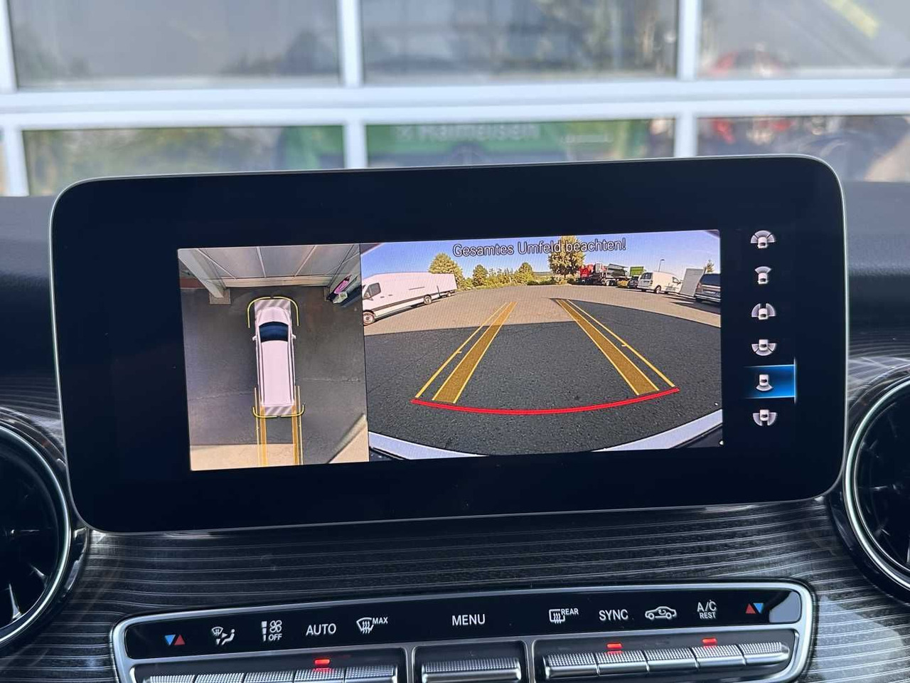 Coche Mercedes-Benz V 300 d AVA ED 6Sitze Burmester 360Kamera el Tür: foto 13 Coche Mercedes-Benz V 300 d AVA ED 6Sitze Burmester 360Kamera el Tür: foto 13