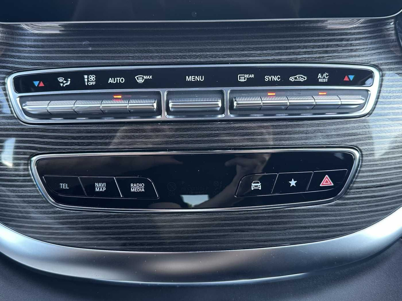 Coche Mercedes-Benz V 300 d AVA ED 6Sitze Burmester 360Kamera el Tür: foto 15 Coche Mercedes-Benz V 300 d AVA ED 6Sitze Burmester 360Kamera el Tür: foto 15