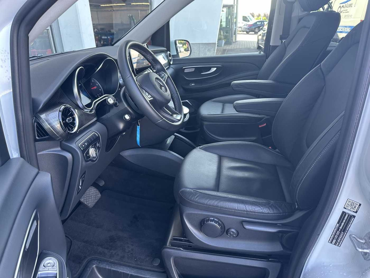 Coche Mercedes-Benz V 300 d AVA ED 6Sitze Burmester 360Kamera el Tür: foto 7 Coche Mercedes-Benz V 300 d AVA ED 6Sitze Burmester 360Kamera el Tür: foto 7