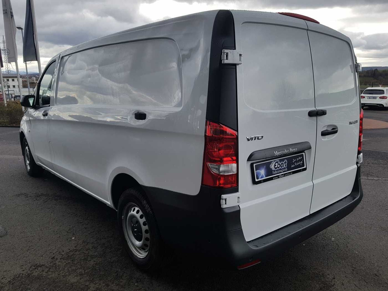 Mercedes-Benz Vito 116 CDI Extralang 9G Klima Kamera Audio40 - Furgoneta pequeña: foto 3 Mercedes-Benz Vito 116 CDI Extralang 9G Klima Kamera Audio40 - Furgoneta pequeña: foto 3