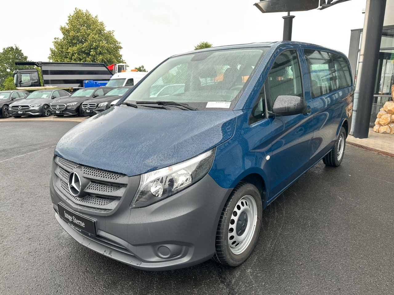 Mercedes-Benz Vito 119 CDI Tourer 3200 Klima AHK Tempomat - Furgoneta de pasajeros: foto 3 Mercedes-Benz Vito 119 CDI Tourer 3200 Klima AHK Tempomat - Furgoneta de pasajeros: foto 3