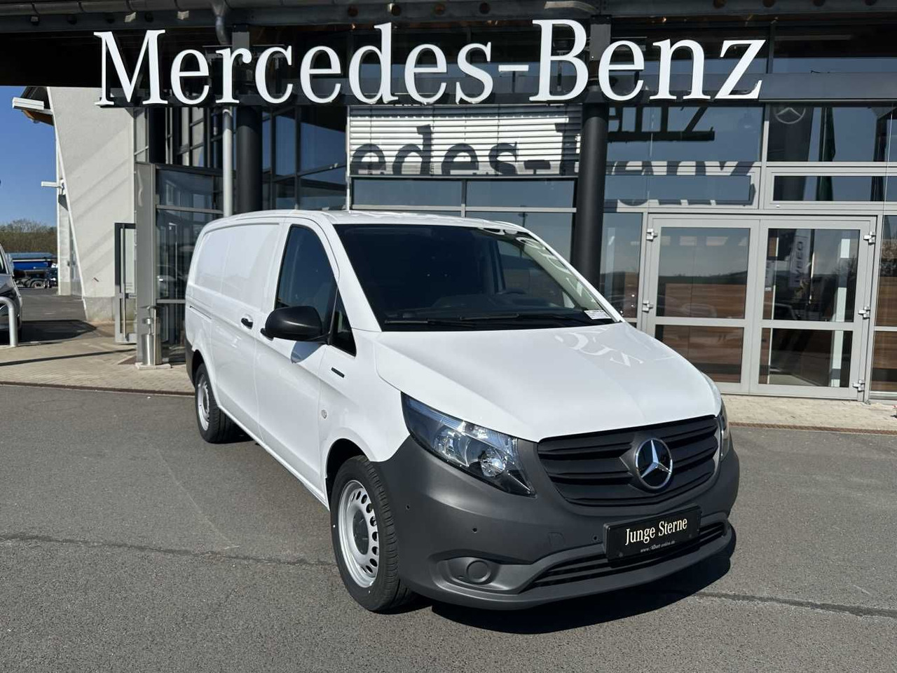 Mercedes-Benz eVito 112 Klima Kamera Audio 30 Sitzheiz Tempom. - Furgoneta pequeña, Furgoneta eléctrica: foto 1 Mercedes-Benz eVito 112 Klima Kamera Audio 30 Sitzheiz Tempom. - Furgoneta pequeña, Furgoneta eléctrica: foto 1