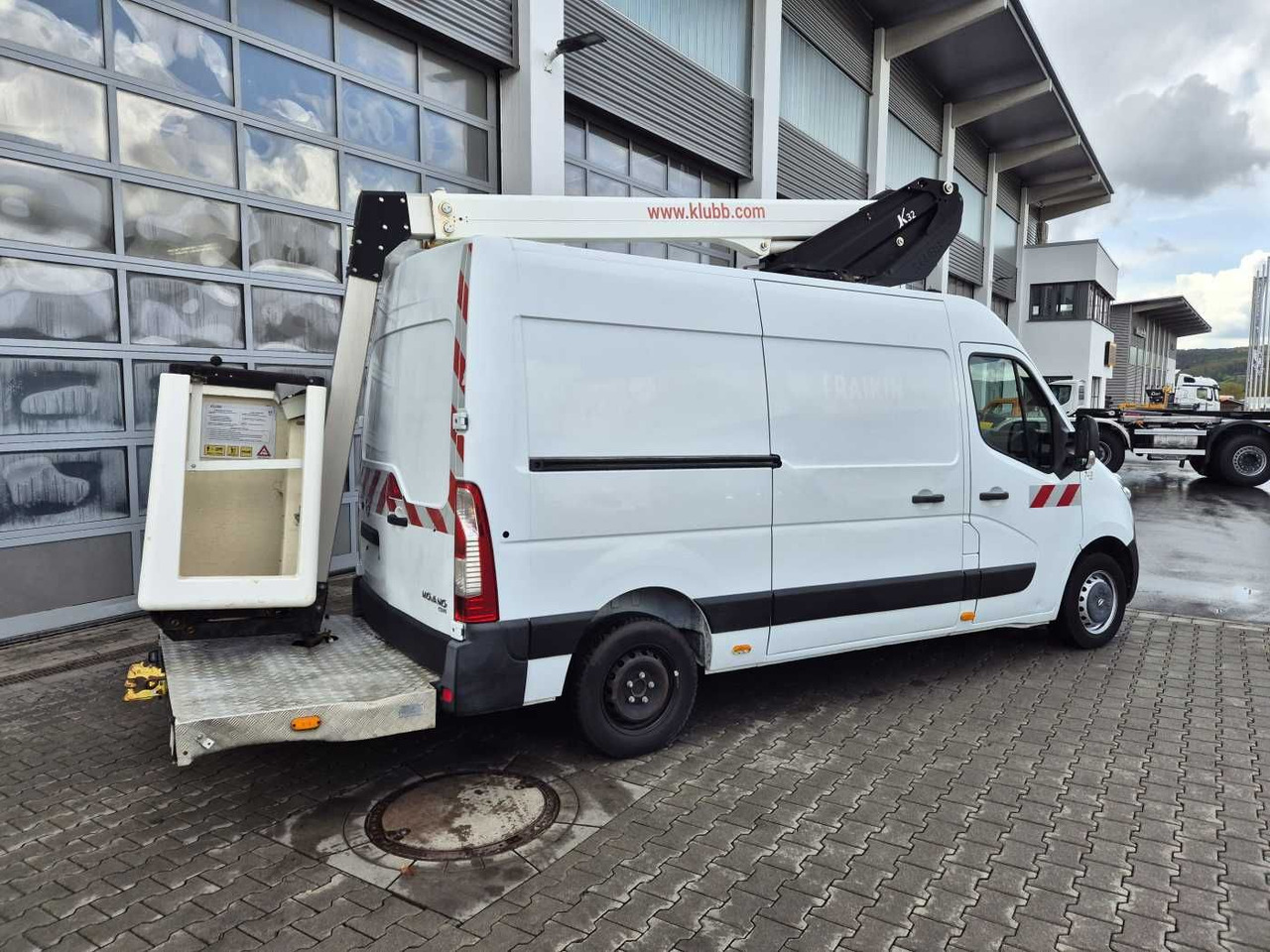 Opel Movano 2.3 CDTI /KLUBB K32, 12,5m - Camión con plataforma elevadora: foto 4 Opel Movano 2.3 CDTI /KLUBB K32, 12,5m - Camión con plataforma elevadora: foto 4