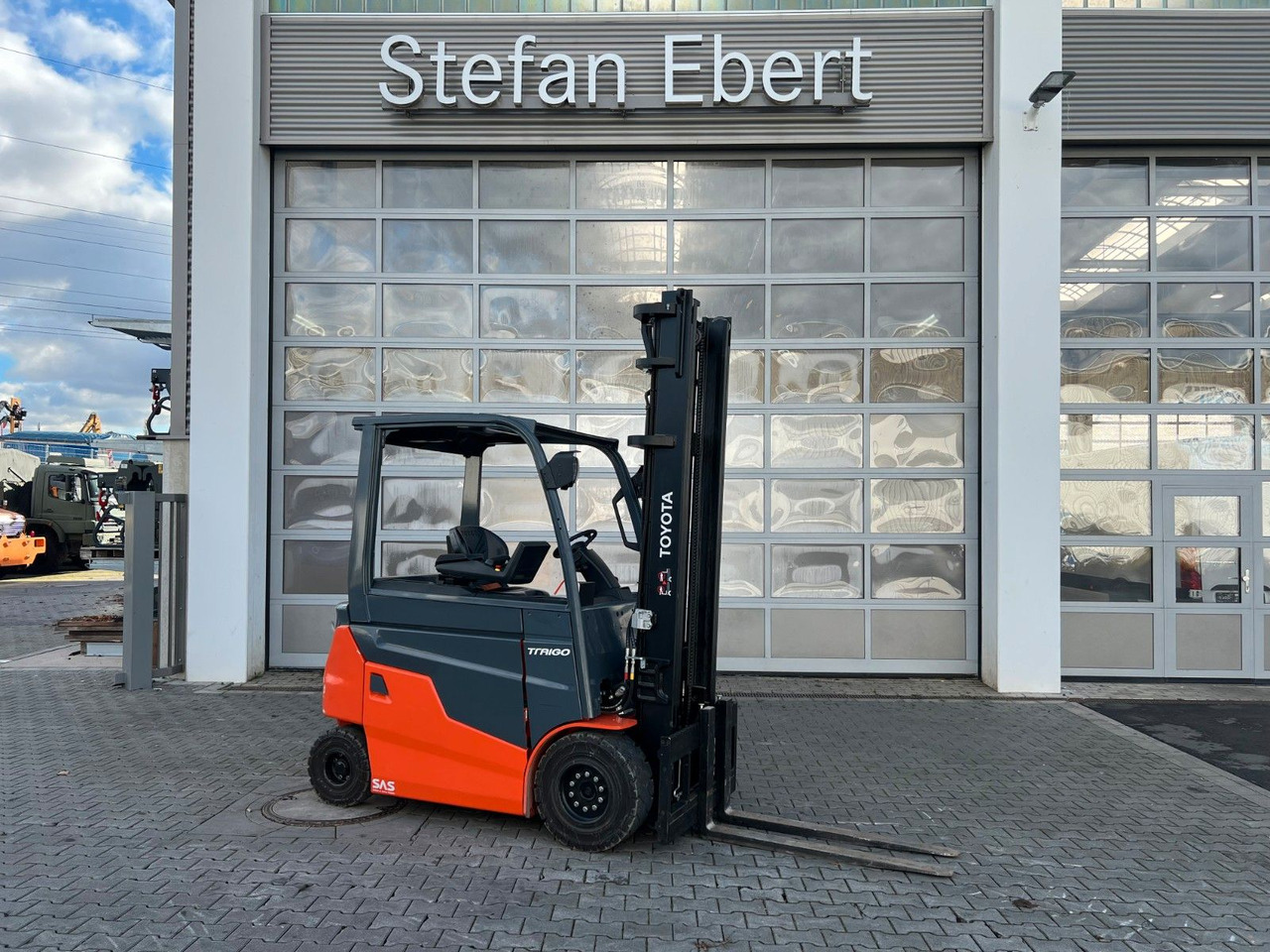 Toyota 9FBMK30T / Duplex: 3.90m / nur 317h! / SS - Otros maquinaria: foto 1 Toyota 9FBMK30T / Duplex: 3.90m / nur 317h! / SS - Otros maquinaria: foto 1