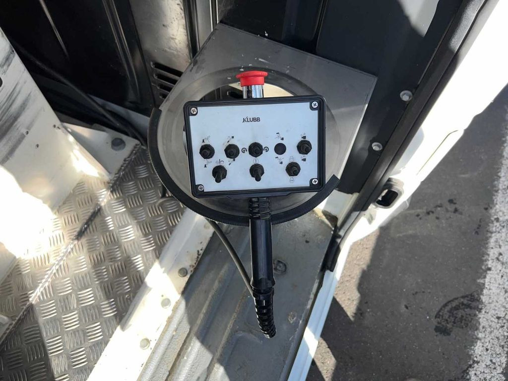 Camión con plataforma elevadora, Furgoneta Renault Master 2.3 dCi / KLUBB K26, 12m: foto 10