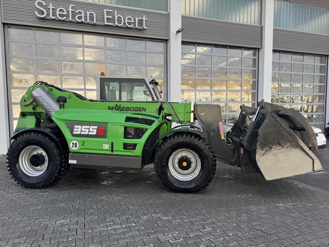 Sennebogen 355 E / Greifschaufel / nur 2.260h! - Cargadora de ruedas: foto 2 Sennebogen 355 E / Greifschaufel / nur 2.260h! - Cargadora de ruedas: foto 2