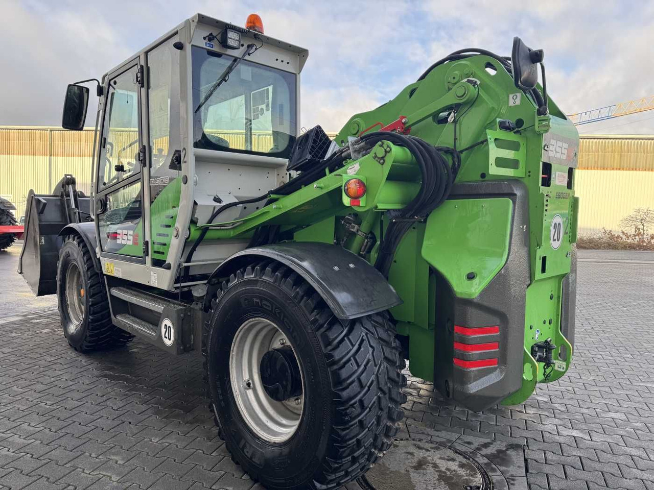 Sennebogen 355 E / Greifschaufel / nur 2.260h! - Cargadora de ruedas: foto 5 Sennebogen 355 E / Greifschaufel / nur 2.260h! - Cargadora de ruedas: foto 5
