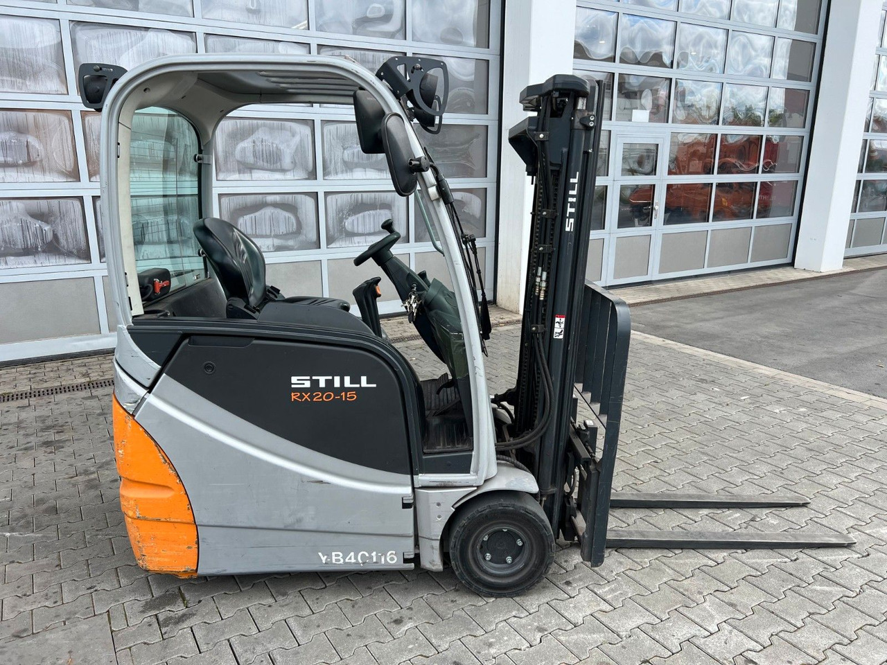 Still RX 20-14 / Triplex: 4,3m / 1.447h / SS / 03.2020 - Carretilla elevadora eléctrica: foto 3 Still RX 20-14 / Triplex: 4,3m / 1.447h / SS / 03.2020 - Carretilla elevadora eléctrica: foto 3