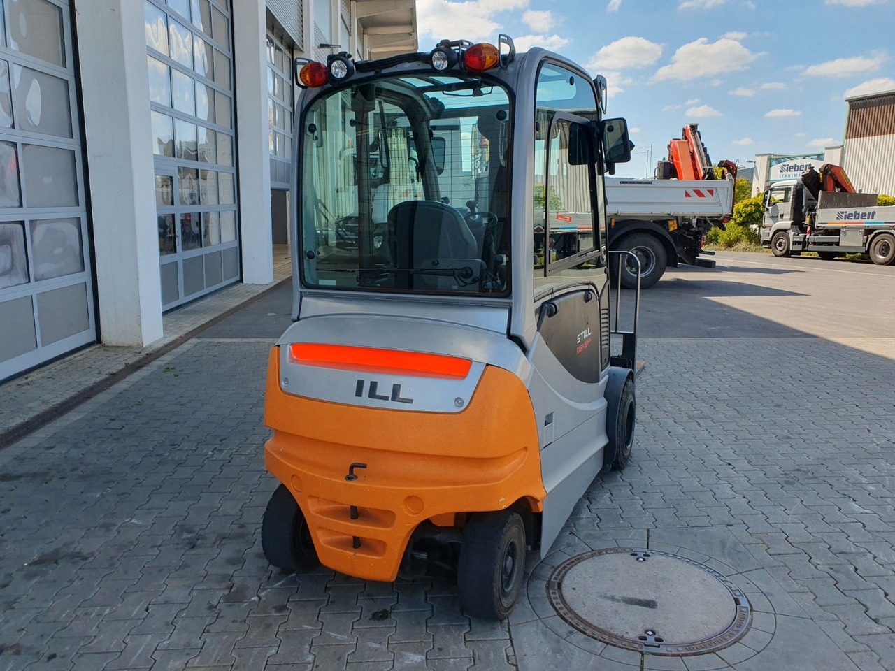 Still RX60-30L/600 - Triplex: 4,6m / nur 1.245h / SS - Carretilla elevadora eléctrica: foto 5 Still RX60-30L/600 - Triplex: 4,6m / nur 1.245h / SS - Carretilla elevadora eléctrica: foto 5