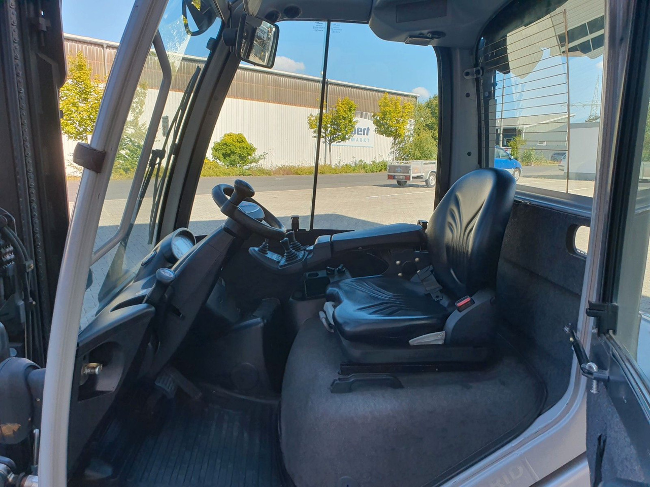 Carretilla elevadora diésel Still RX70-35 / Triplex: 4.80m / nur 2.004h! / Klima: foto 15 Carretilla elevadora diésel Still RX70-35 / Triplex: 4.80m / nur 2.004h! / Klima: foto 15