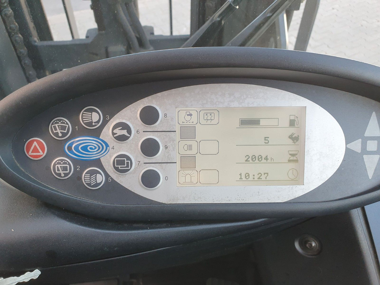 Carretilla elevadora diésel Still RX70-35 / Triplex: 4.80m / nur 2.004h! / Klima: foto 19 Carretilla elevadora diésel Still RX70-35 / Triplex: 4.80m / nur 2.004h! / Klima: foto 19