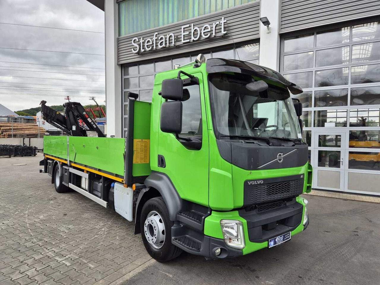 Volvo FL 42 R Kran Hiab XS 088 Funk bis 14 m! Kamera - Camión caja abierta, Camión grúa: foto 3 Volvo FL 42 R Kran Hiab XS 088 Funk bis 14 m! Kamera - Camión caja abierta, Camión grúa: foto 3