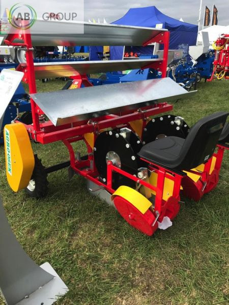 Agro-Osek double row cup planter S237/3 - Maquinaria de siembra: foto 1 Agro-Osek double row cup planter S237/3 - Maquinaria de siembra: foto 1